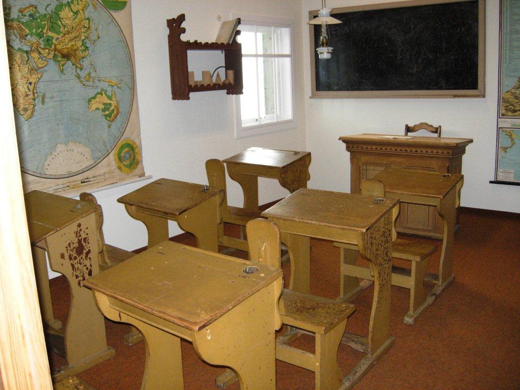 Det gamle skoleklasserommet.